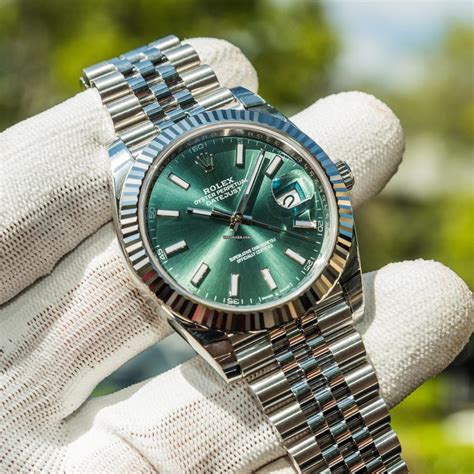 rolex datejust 41 green dial smooth bezel|rolex datejust 41mm mint green.